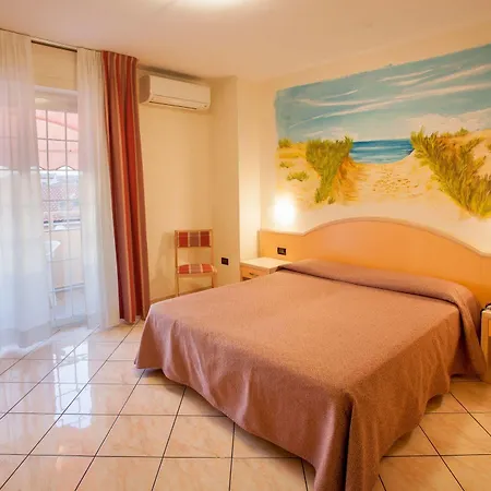 Sileoni Hotel 3*