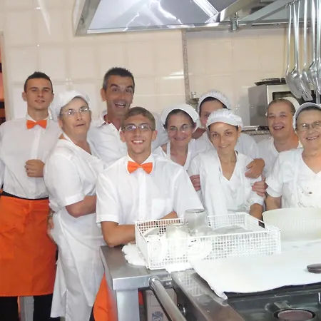 Hotel Sileoni 3*