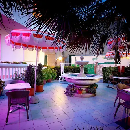 Hotel Sileoni